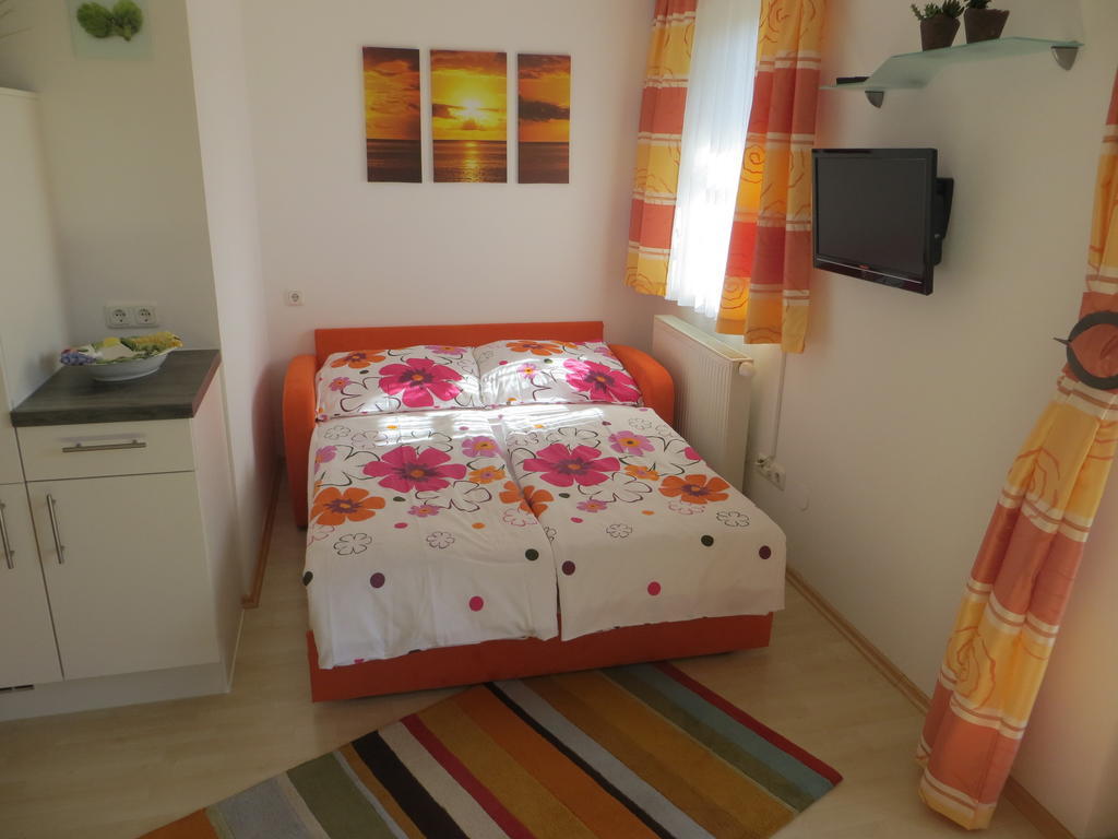 Ferienwohnung Brigitte Perner Nussdorf am Attersee Camera foto
